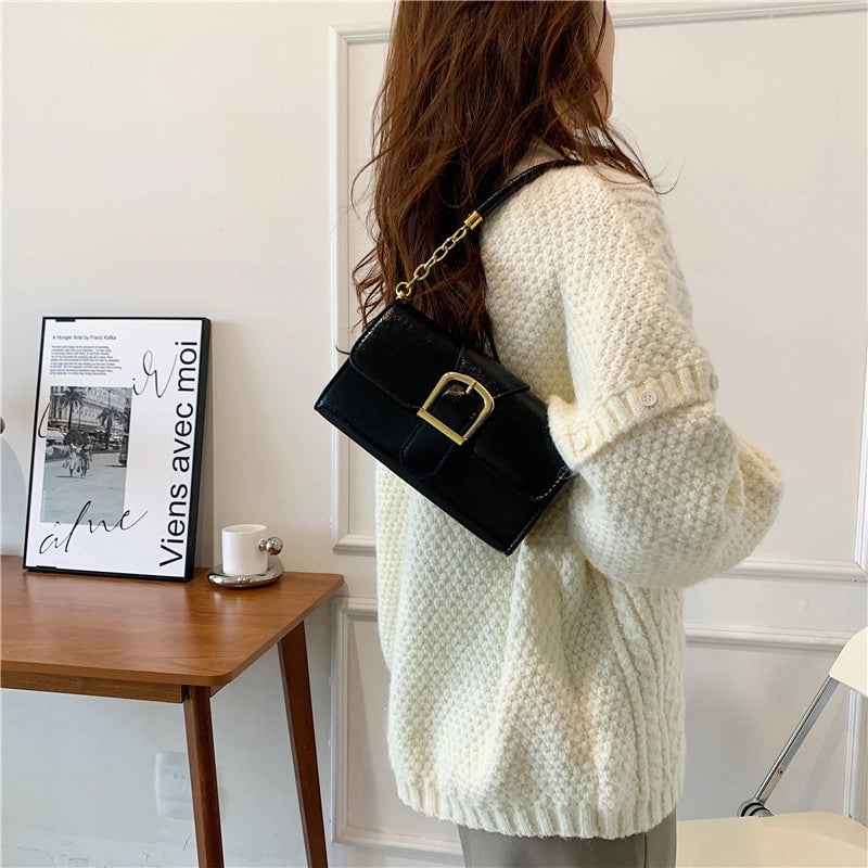 Women's Small Pu Leather Solid Color Streetwear Square Flip Cover Shoulder Bag