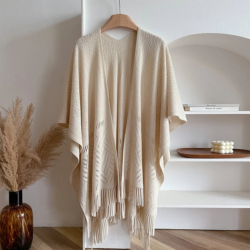 Women's Elegant Minimalist Solid Color Cotton Polyester Tassel Shawl