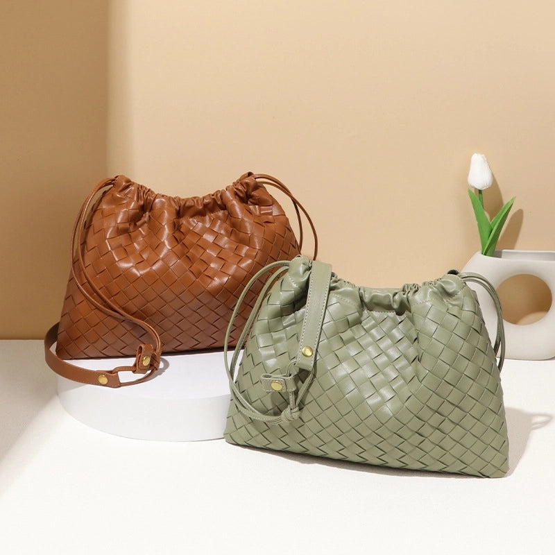 Women's Small Pu Leather Solid Color Vintage Style Classic Style Square String Shoulder Bag
