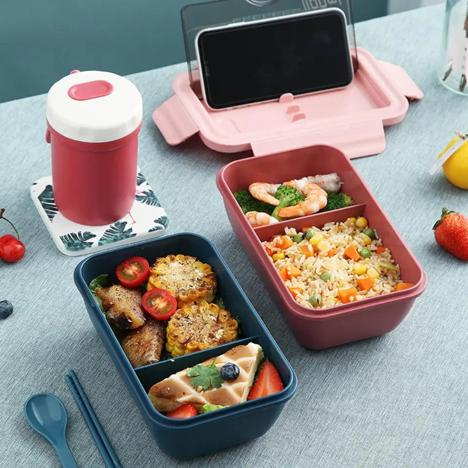 LUNCH BOX WITH CHOPSTICKS