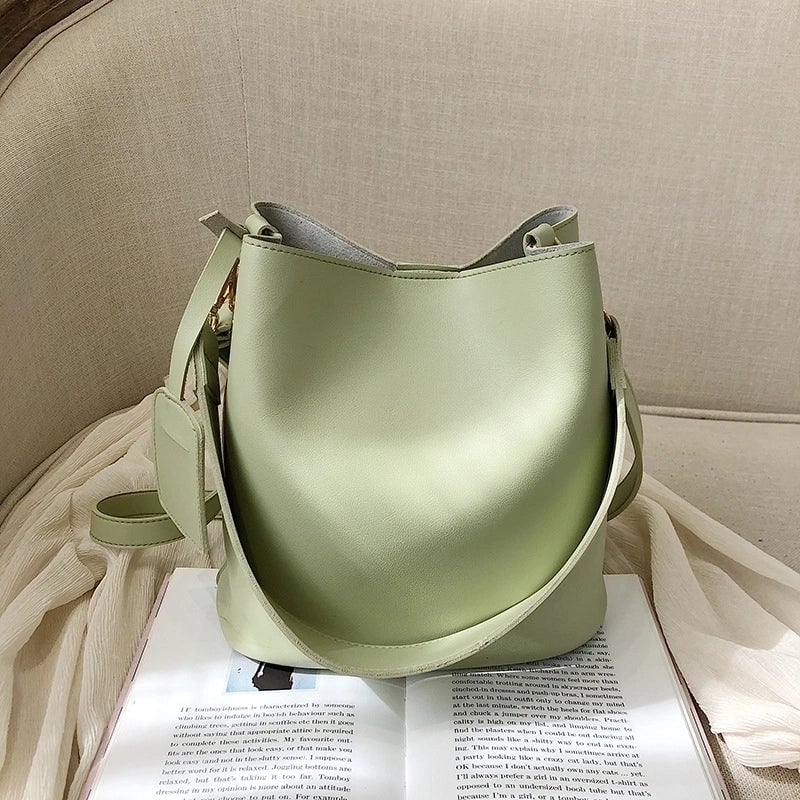 Women's Pu Leather Solid Color Elegant Classic Style Bucket Zipper Magnetic Buckle Shoulder Bag Crossbody Bag Bucket Bag