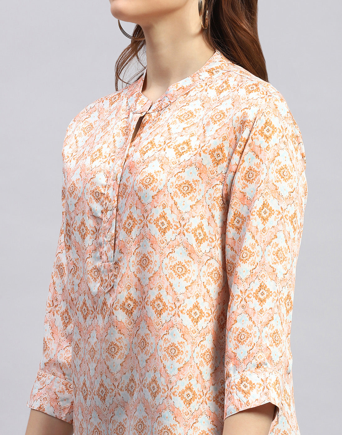 Women Peach Printed  Mandarin Neck 3/4 Sleeve Top