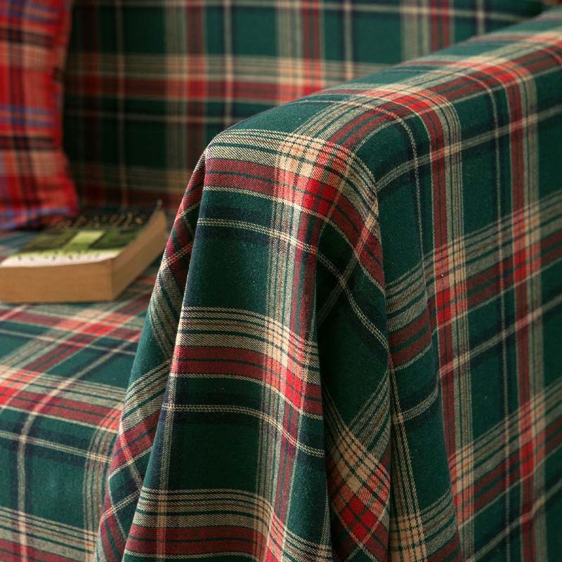 Vintage Christmas Style Plaid Blanket Full Wrap Couch Cover