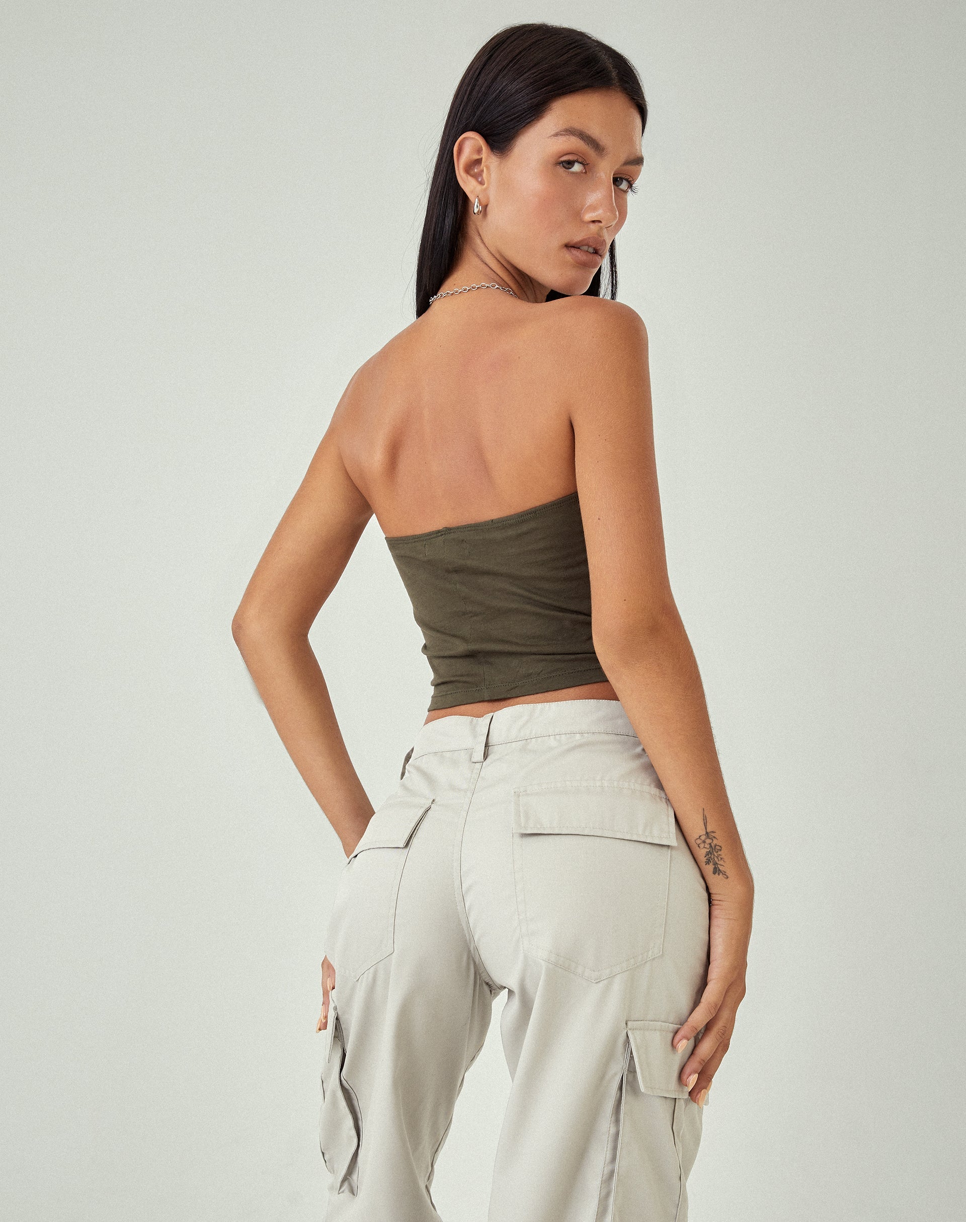 MOTEL X JACQUIE Shae Bandeau Top in Olive