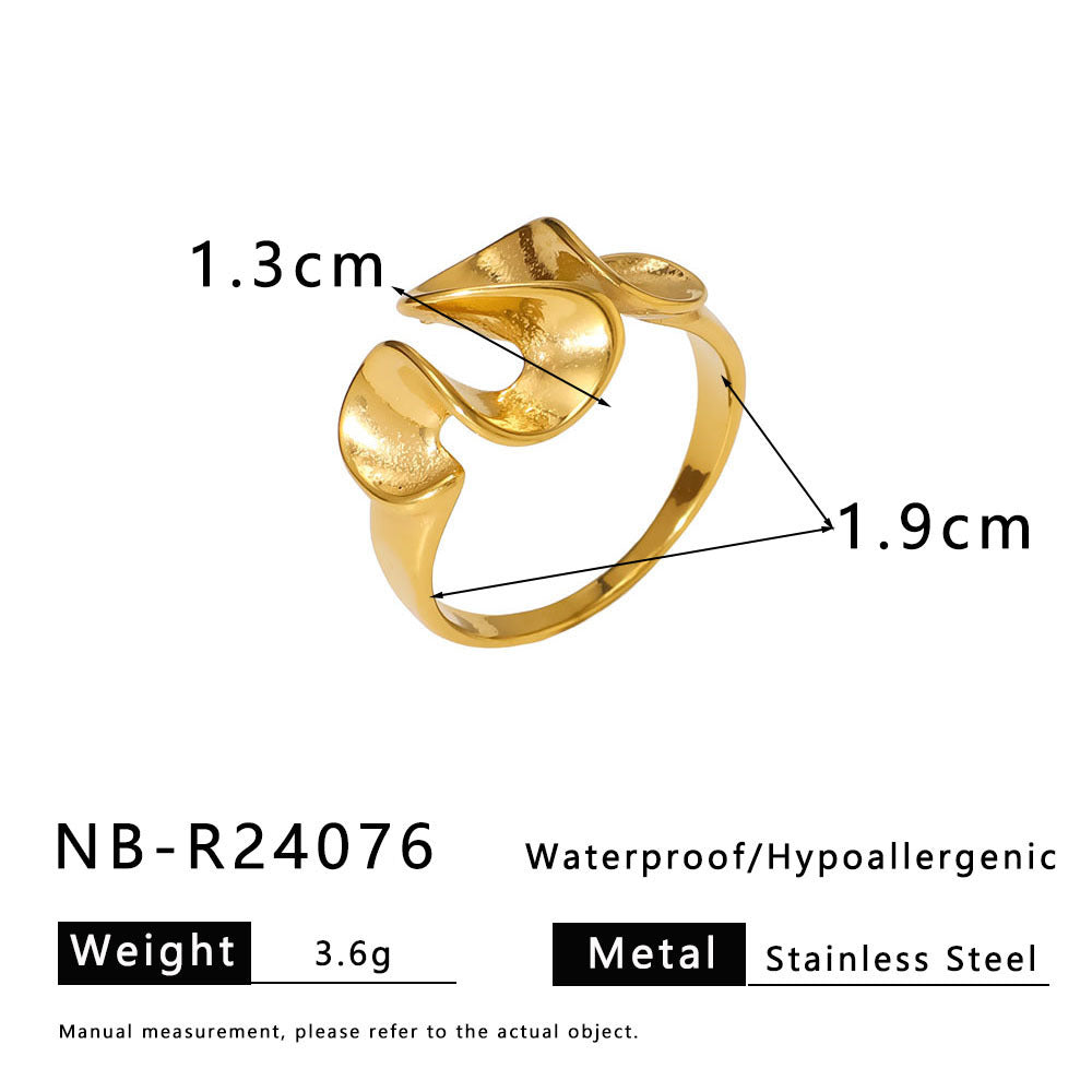 Exaggerated Style Titanium Steel Geometric Niche Pleated Three-Dimensional Petal Design Gold-Plated Ring Fashionable Women