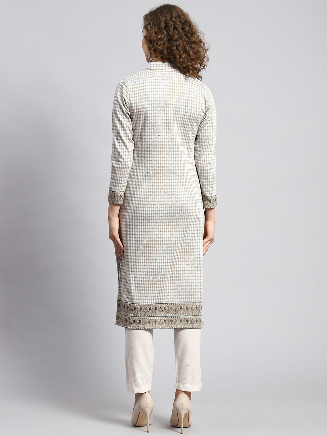 Women Off White Self Kurti