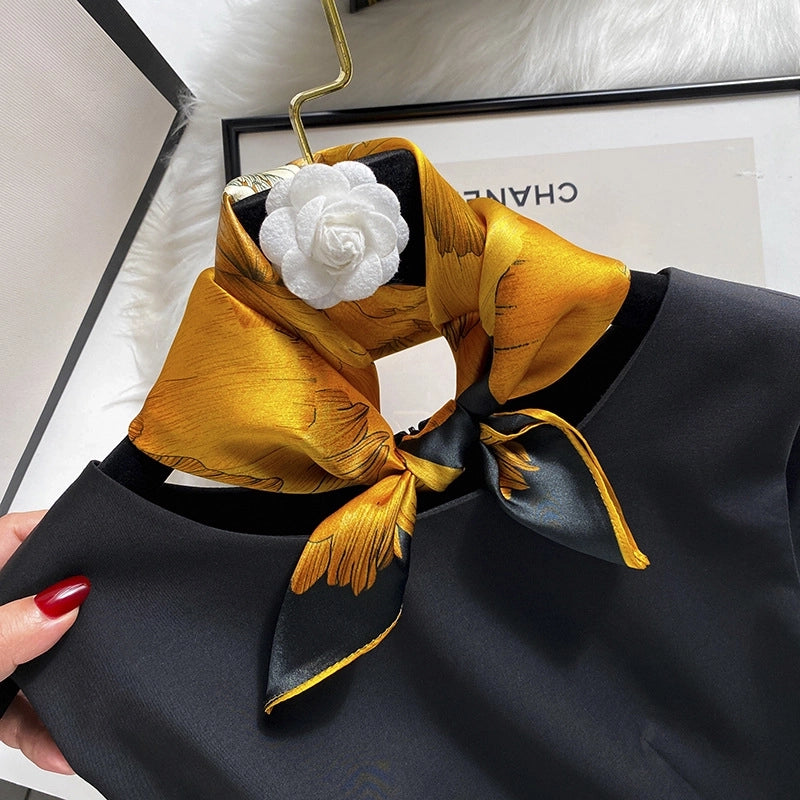 Women's Elegant Basic Flower Silk Printing Silk Scarf