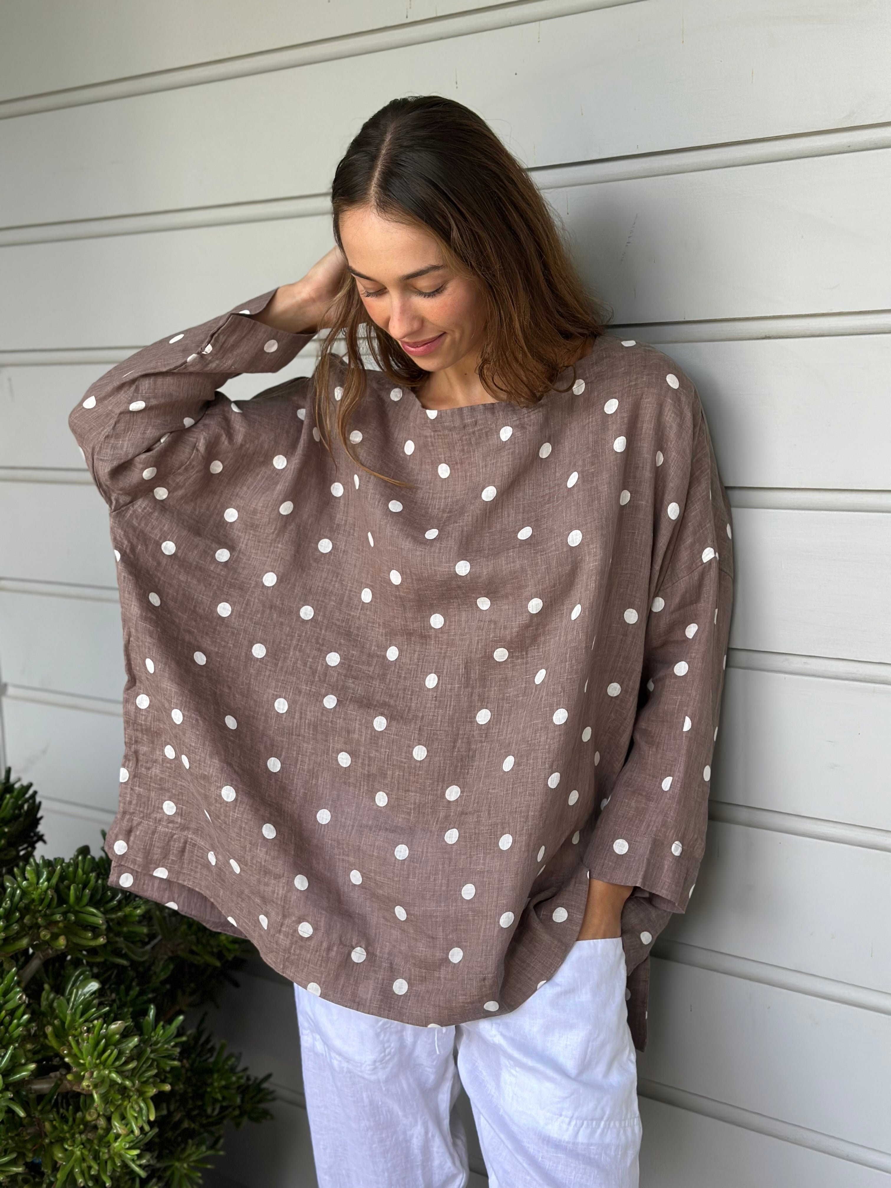 avril top - soft bark spot linen