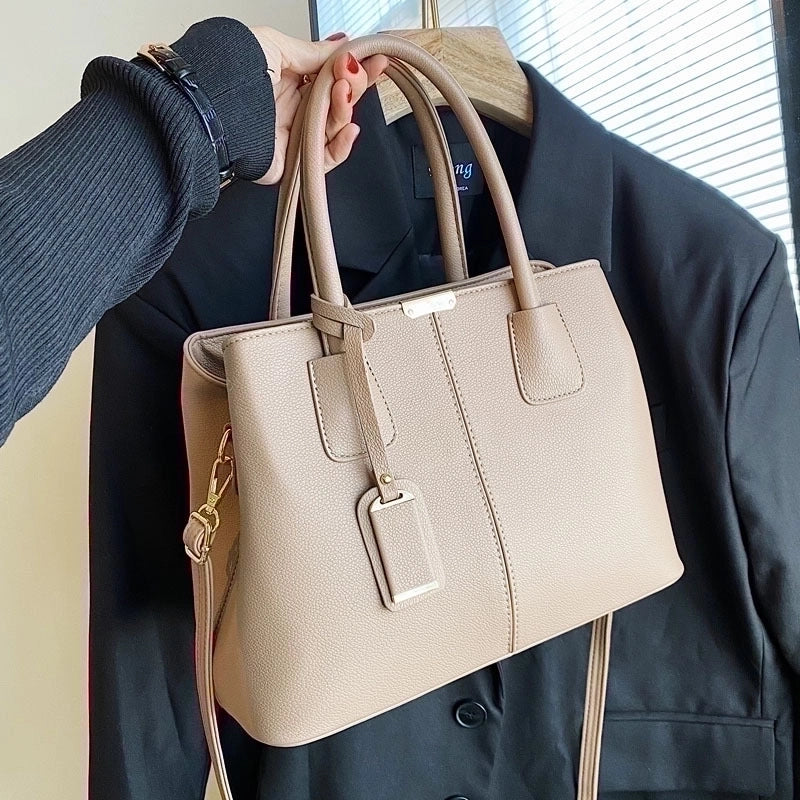 Women's Pu Leather Solid Color Elegant Square Magnetic Buckle Handbag Square Bag