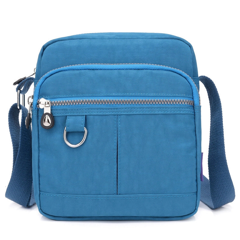 Women's Medium Nylon Solid Color Classic Style Square Zipper Shoulder Bag