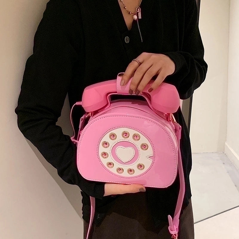 Women's Medium Pu Leather Solid Color Streetwear Round Zipper Shoulder Bag
