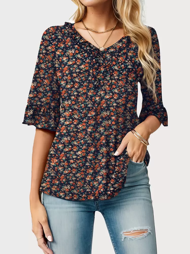 Floral Wrinkle V-neck Flare Blouse