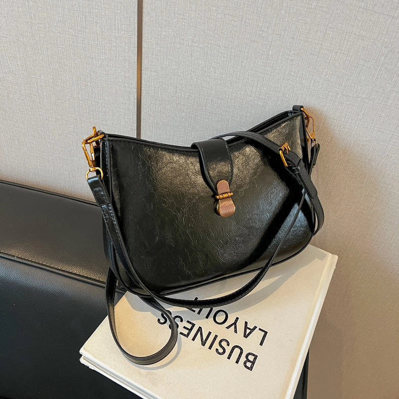 Women's Pu Leather Solid Color Classic Style Streetwear Square Magnetic Buckle