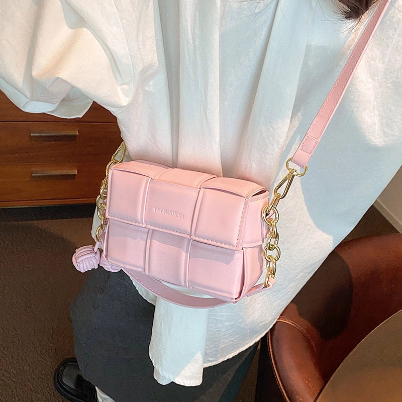 Women's Medium Pu Leather Lattice Solid Color Streetwear Magnetic Buckle Crossbody Bag