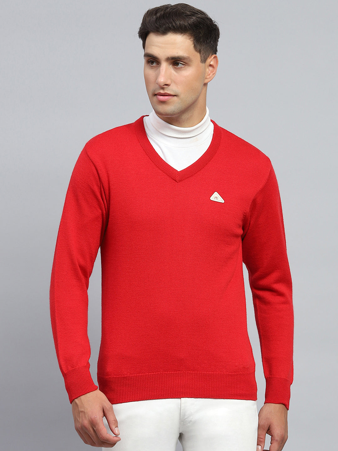 Men Red Solid V Neck Full Sleeve Pullover