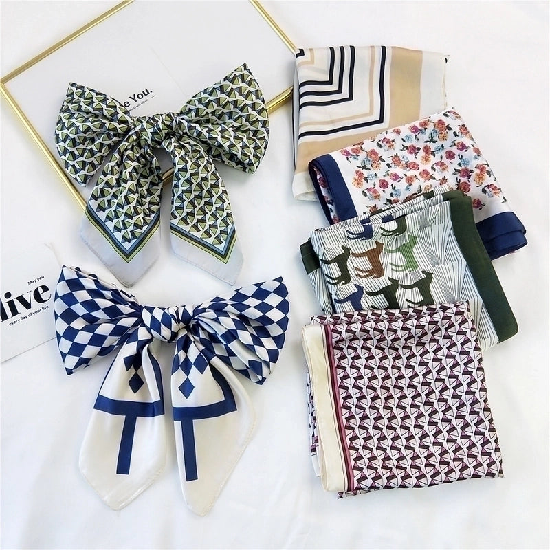 Clashing Color Floral Pringting Silk Square Scarf