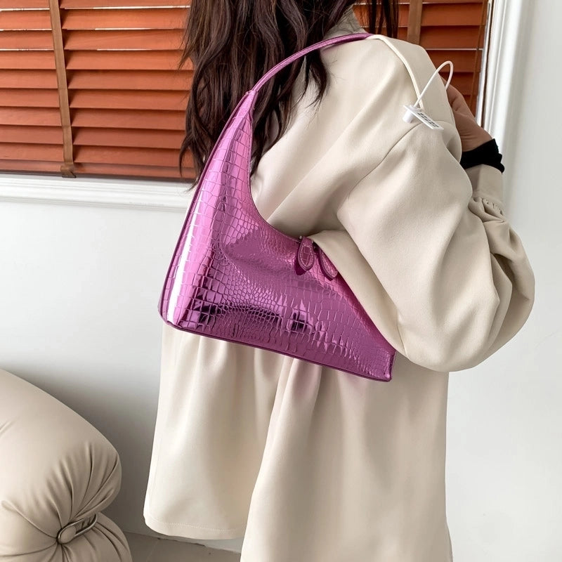 Women's Pu Leather Crocodile Vintage Style Classic Style Sewing Thread Dumpling Shape Zipper Shoulder Bag