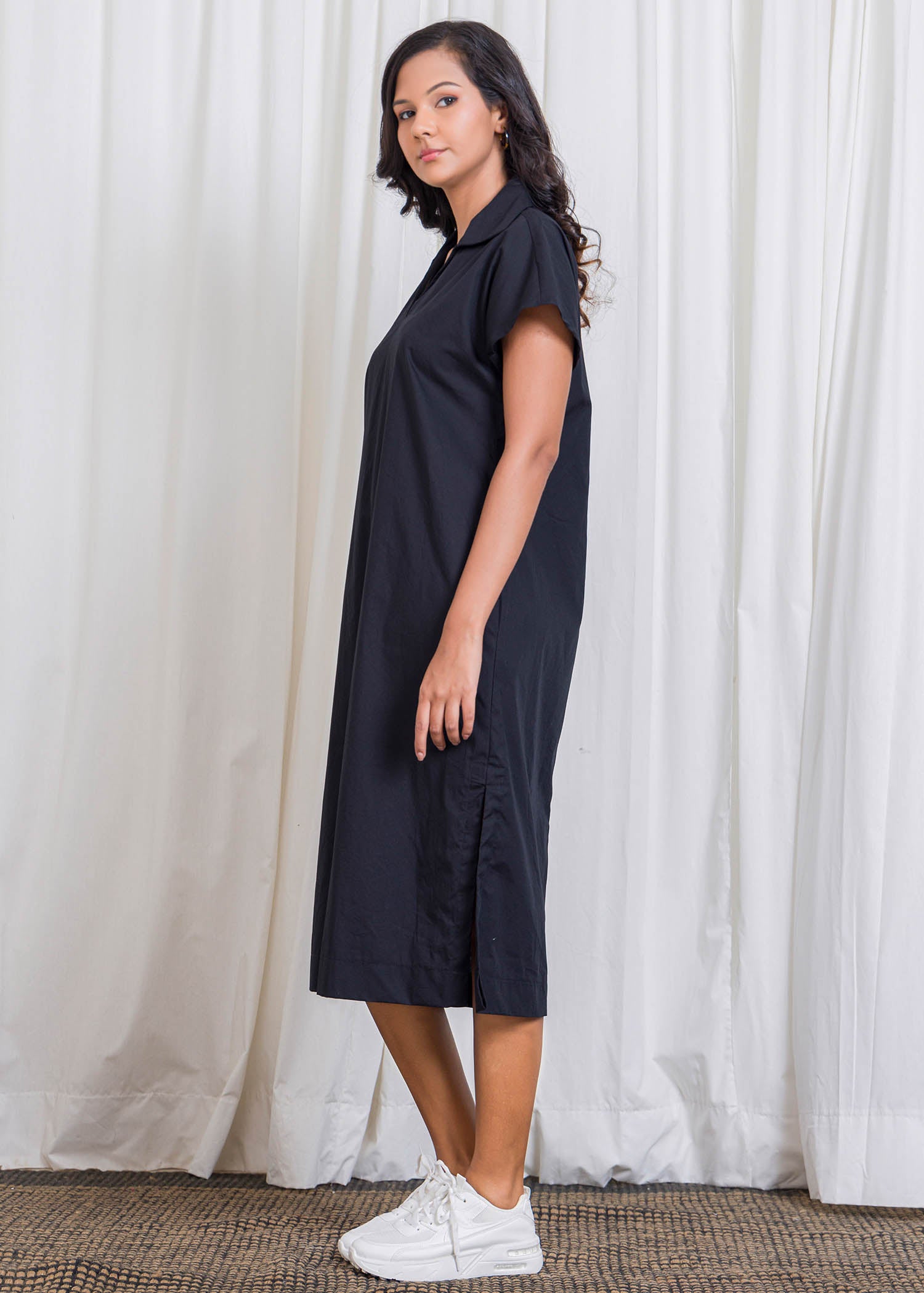 Midi Dress With Collar And Side Slits