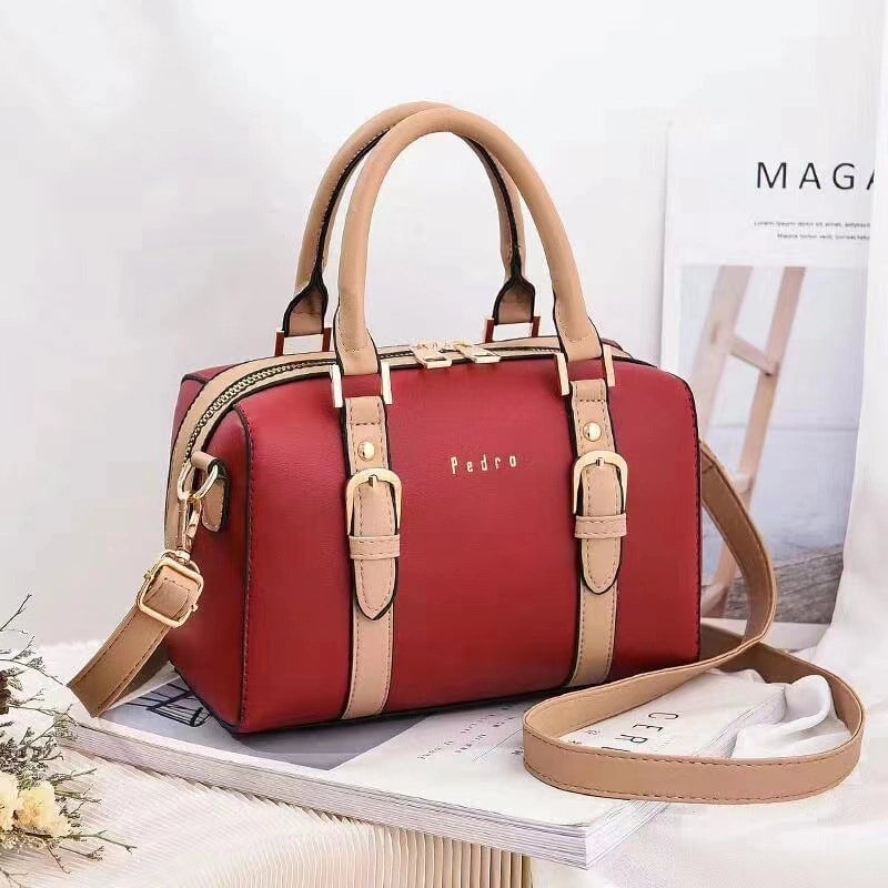 Women's Medium Pu Leather Color Block Streetwear Pillow Shape Zipper Handbag