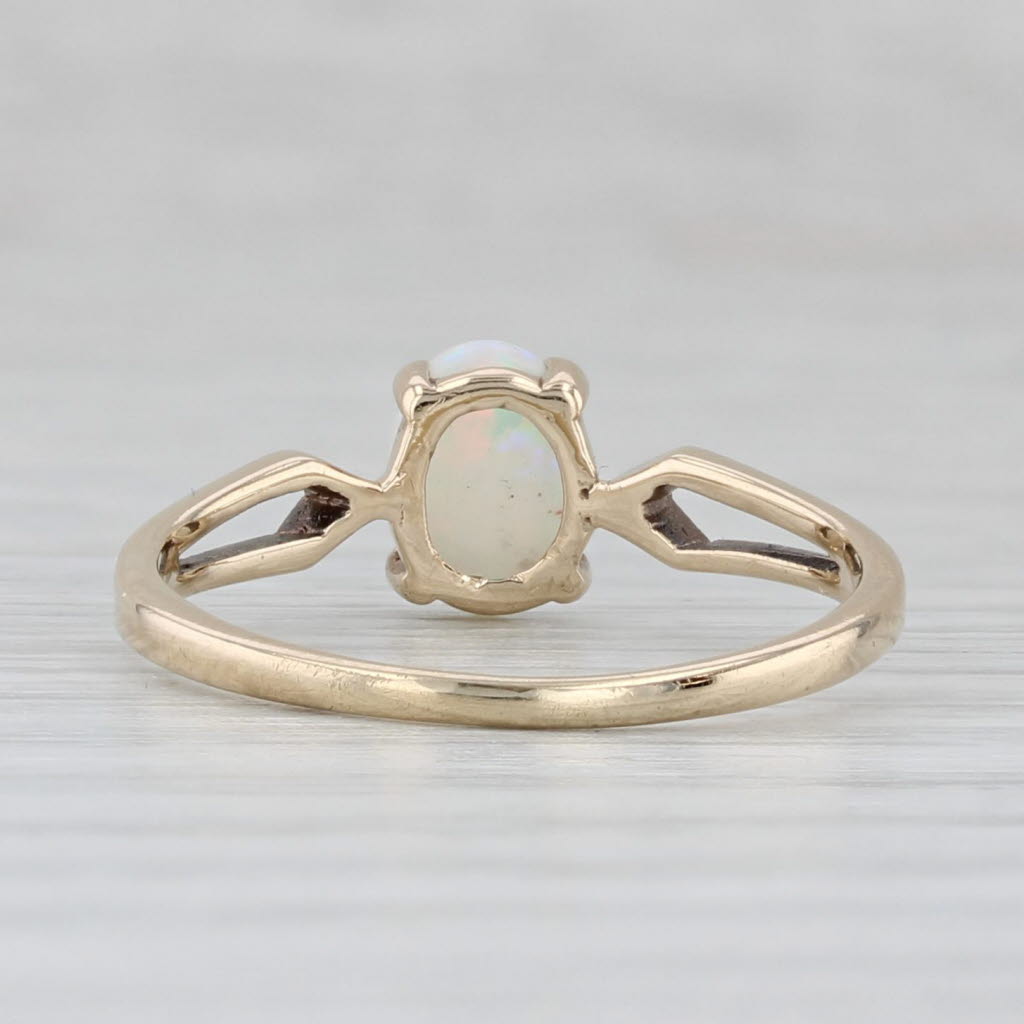 Opal Cabochon Solitaire Ring 10k Yellow Gold Size 5.75