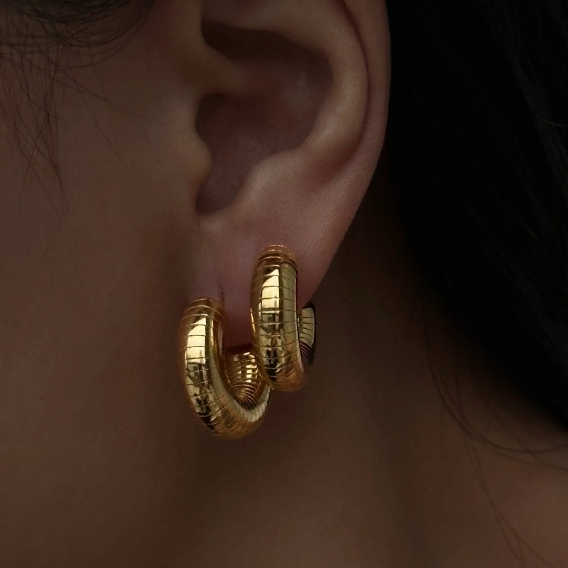 1 Pair  Classic Style C Shape 304 Stainless Steel 18K Gold Plated Stainless Steel Earrings