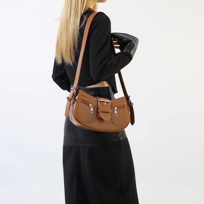 Women's Pu Solid Color Punk Classic Style Sewing Thread Dumpling Shape Zipper Underarm Bag