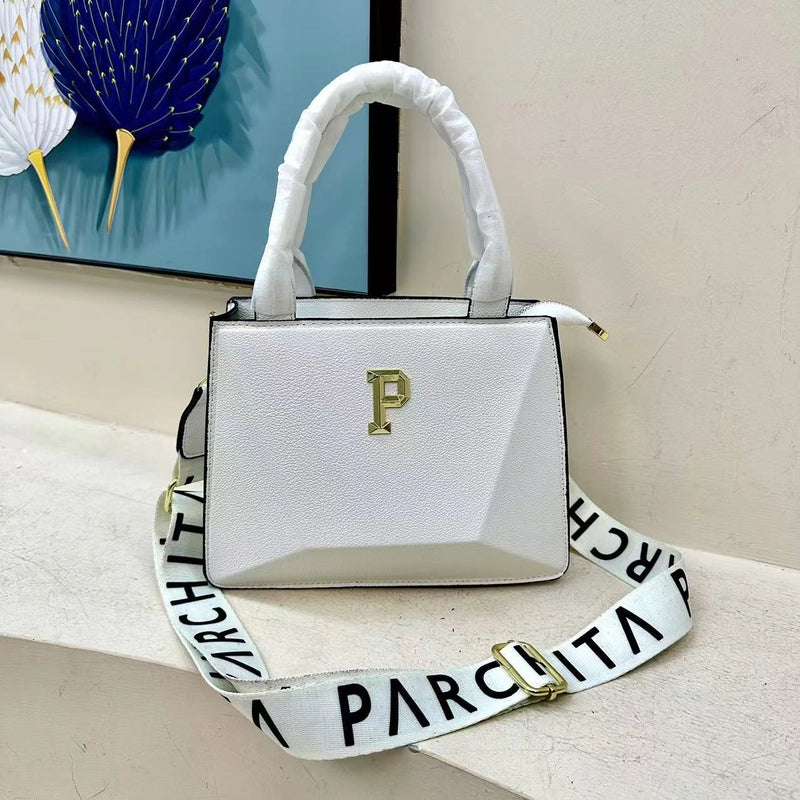 Women's Medium Pu Leather Letter Solid Color Streetwear Square Zipper Crossbody Bag