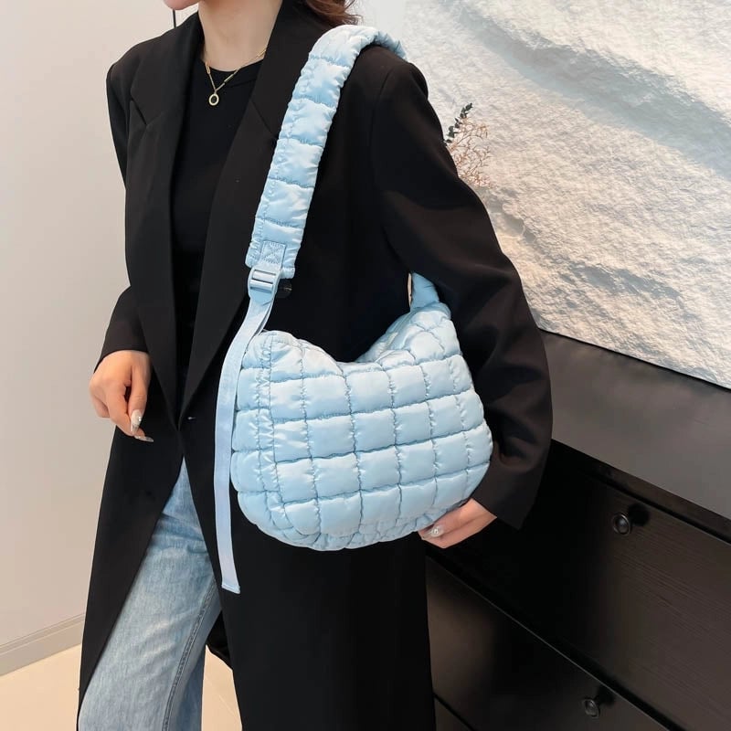 Women's Medium Nylon Embroidery Thread Vintage Style Classic Style Sewing Thread Square Zipper Cloud Shape Bag