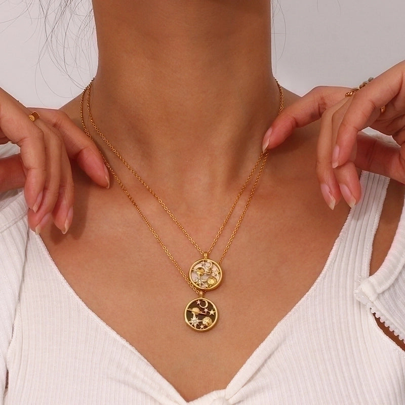 Fashion Round Star Moon Stainless Steel Inlay Rhinestones 18k Gold Plated Pendant Necklace