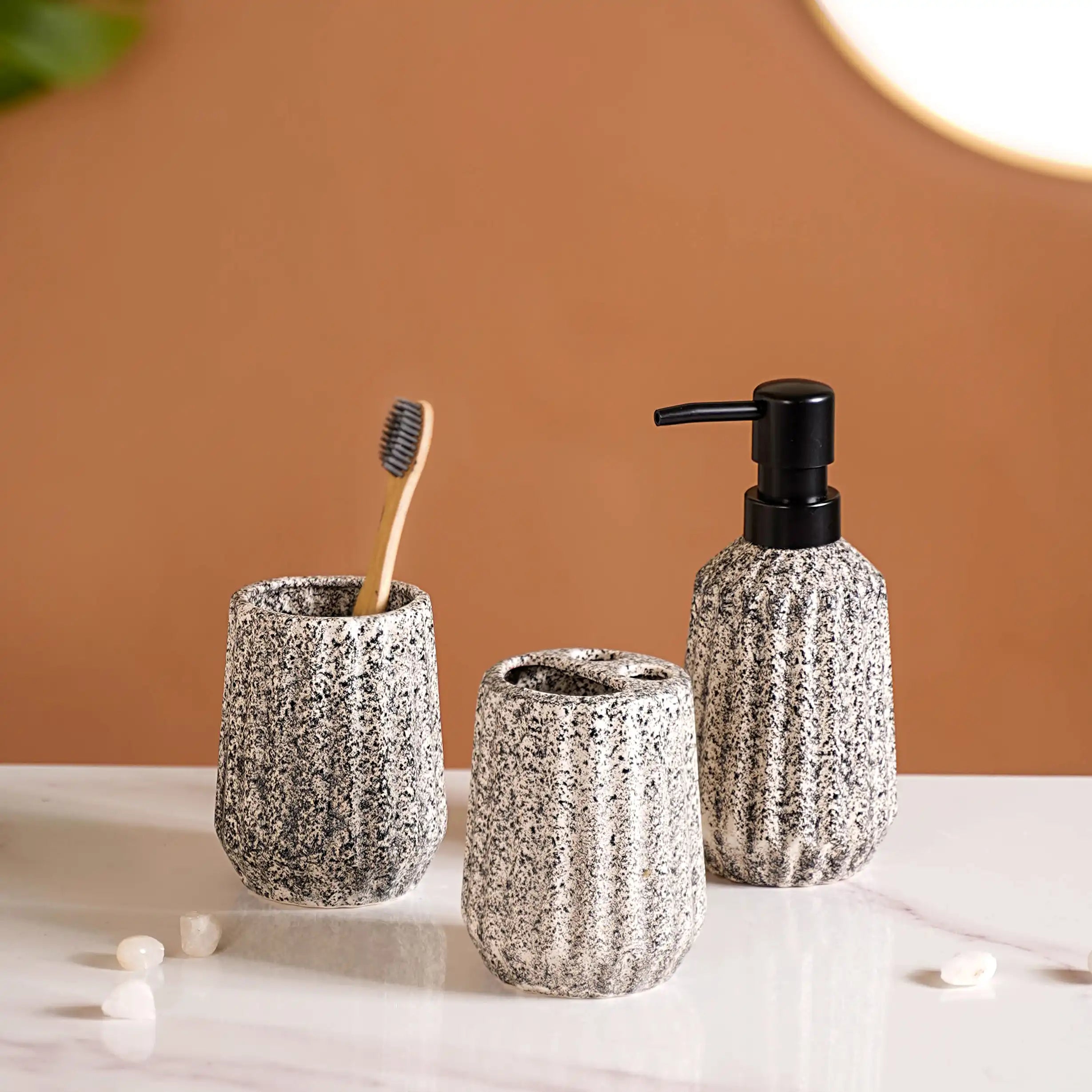 Granite Finish Ceramic Bathroom Set Of 3 Grey Matte Black