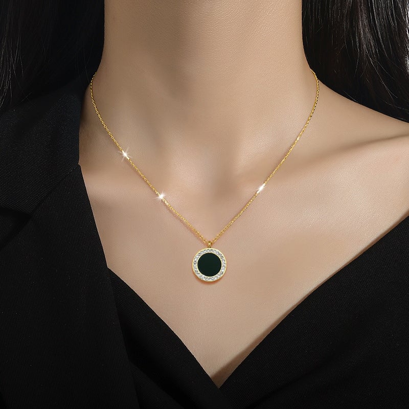 Fashion Chamfered Cube Geometric Titanium Steel Electroplating Necklaces