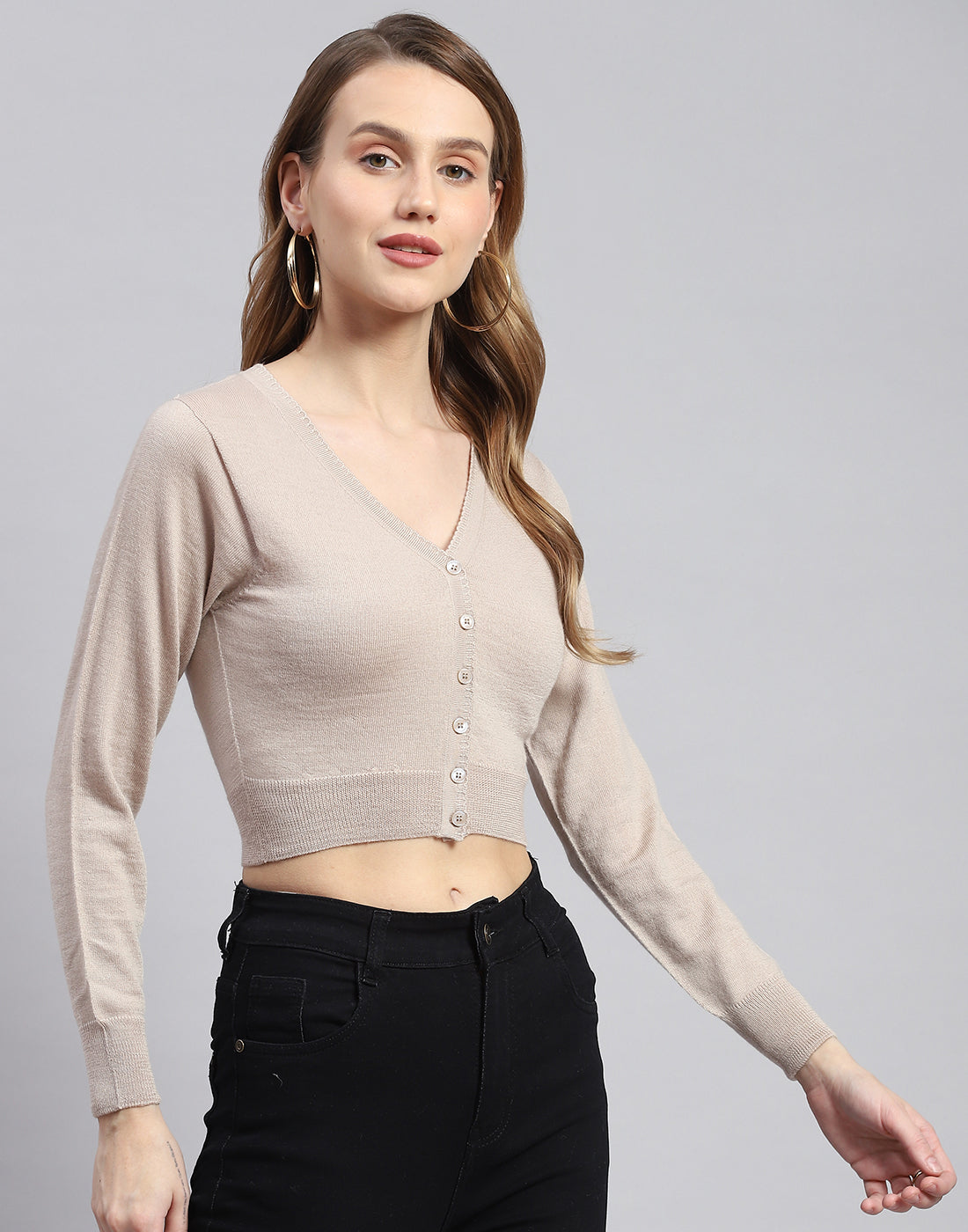 Women Beige Solid V Neck Full Sleeve Sweater