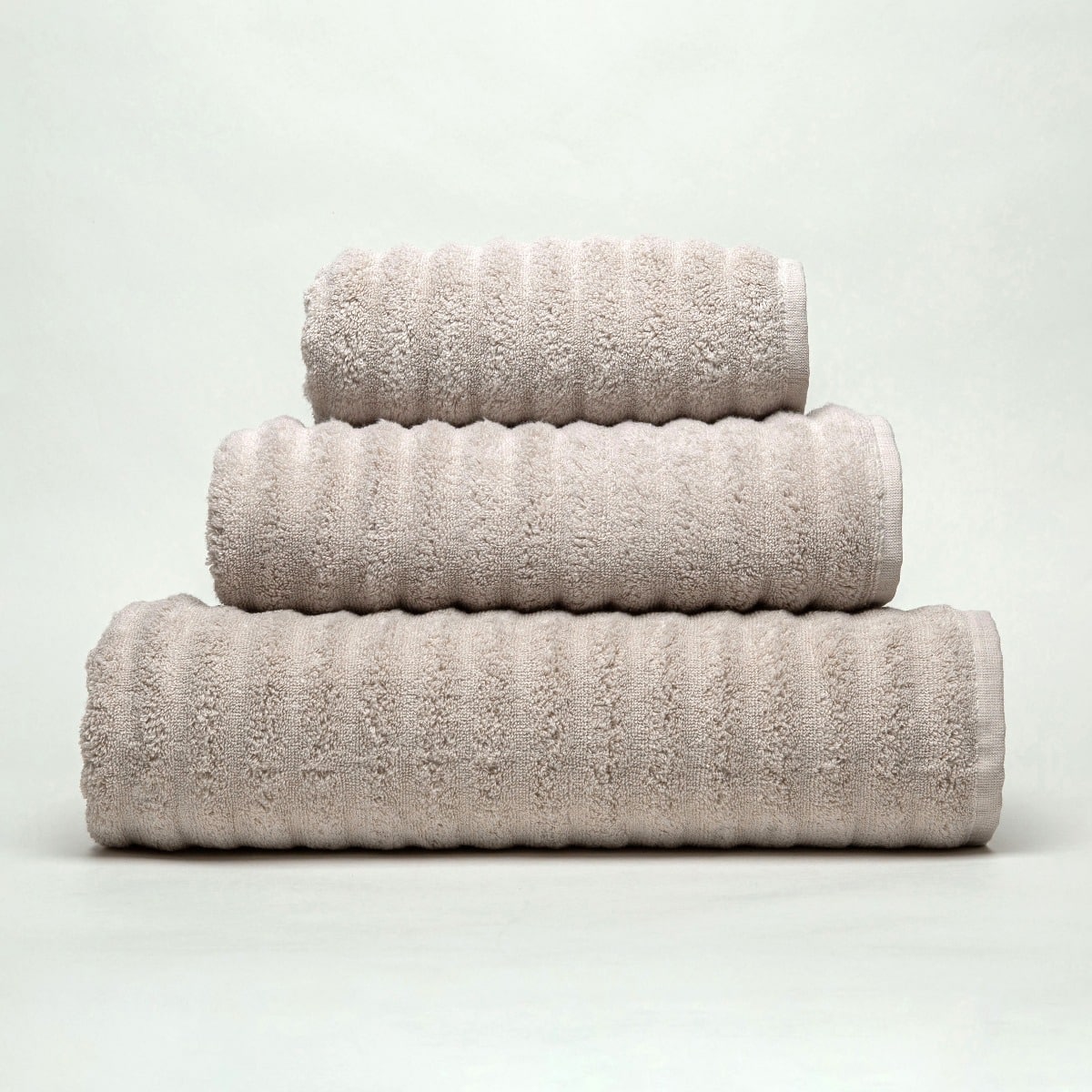 Mont Blanc Zero Twist 100% cotton 550gsm Ribbed Towels