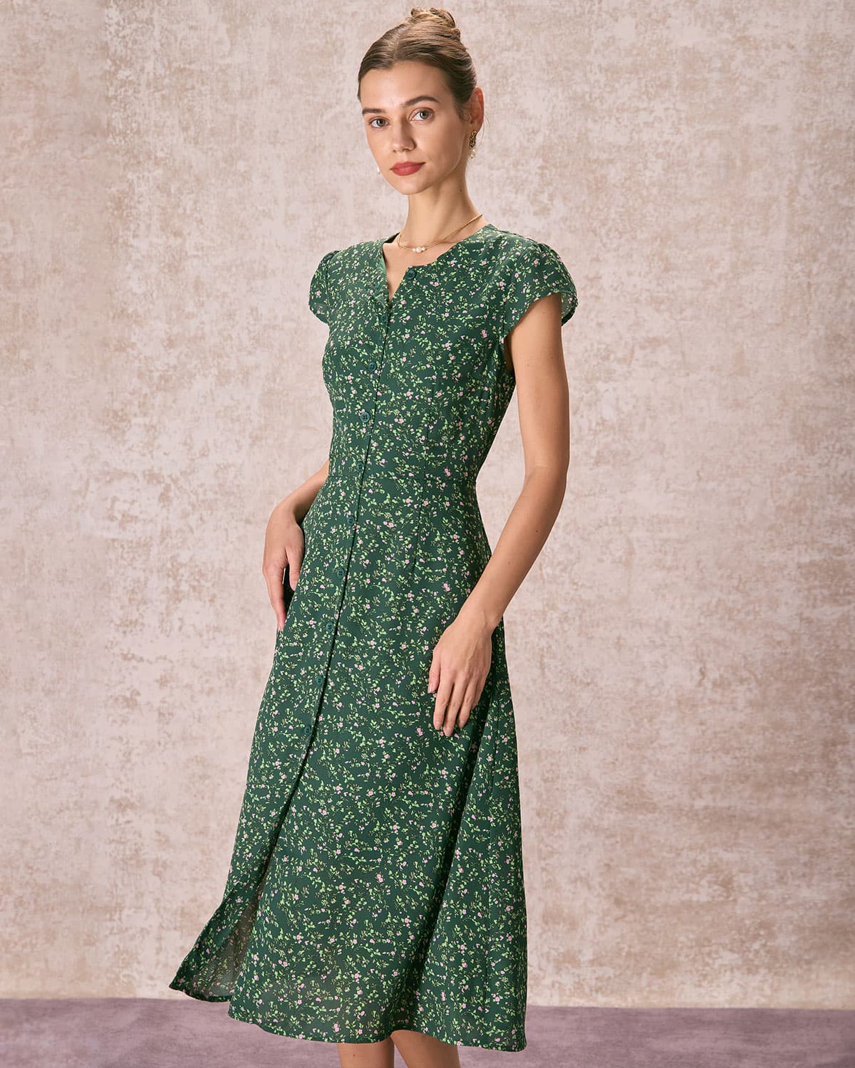 The Green Crew Neck Button-up Floral Midi Dress