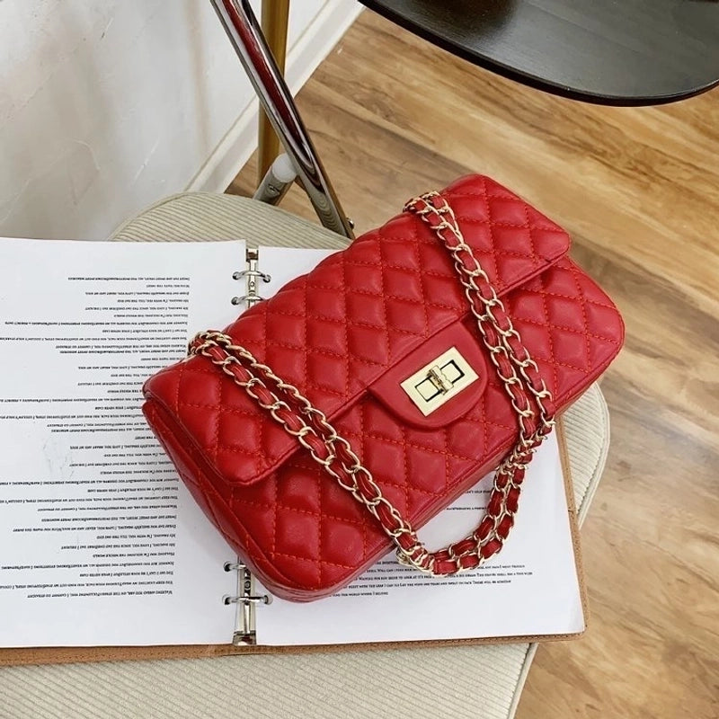 Women's Pu Leather Solid Color Classic Style Square Lock Clasp Crossbody Bag