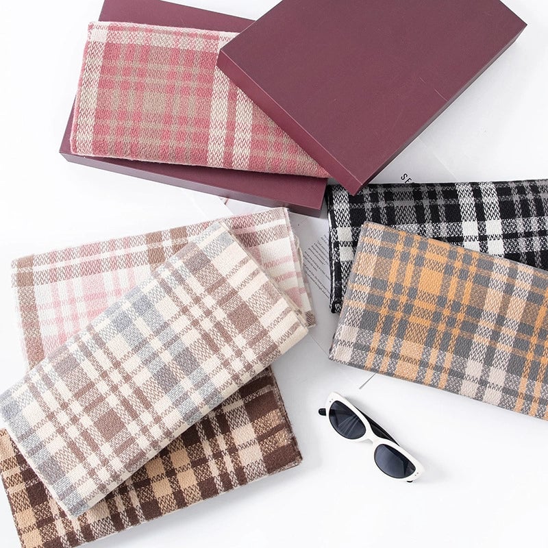 Women's Elegant Plaid Imitation Cashmere Tassel Scarf