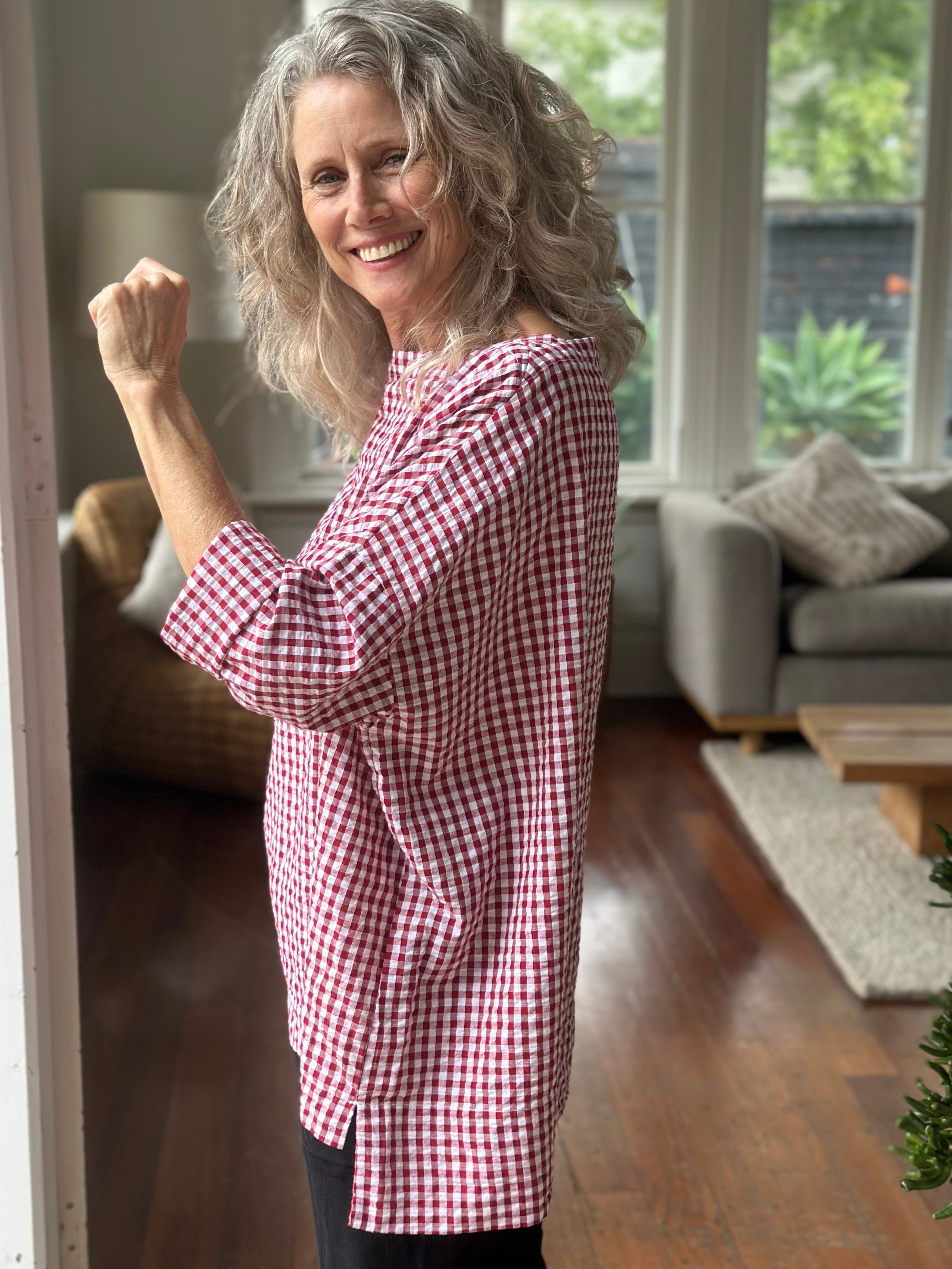 avril top - dark red gingham