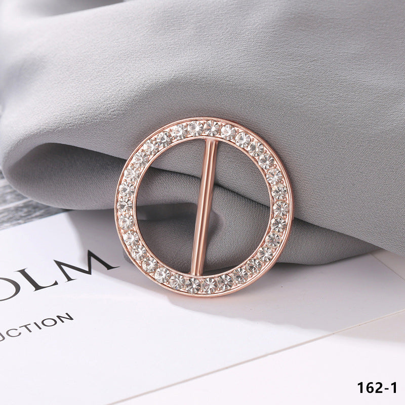 💕Fashion Silk Scarf  Brooch Buckle