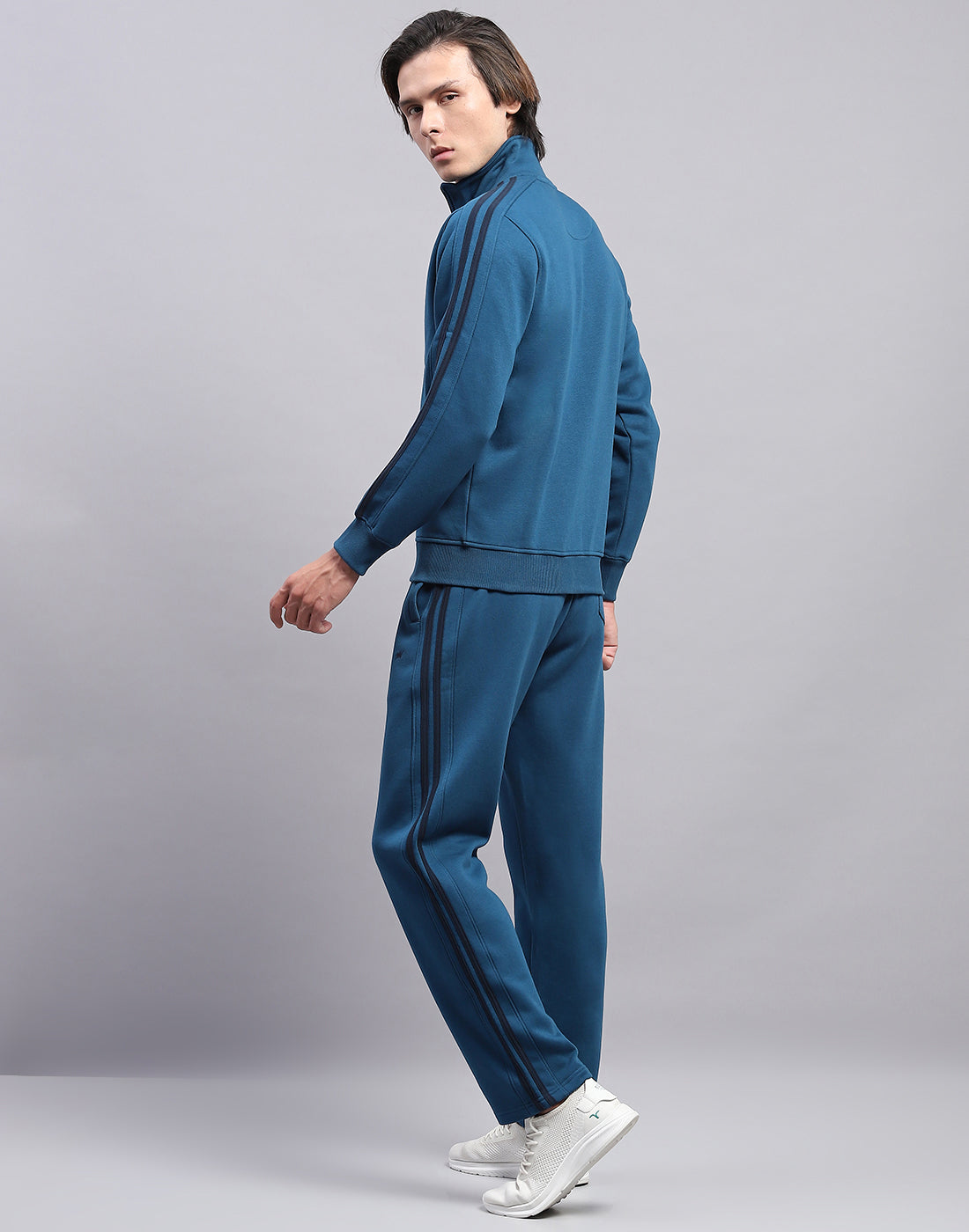 Men Blue Solid Mock Neck Full Sleeve Winter Tracksuit