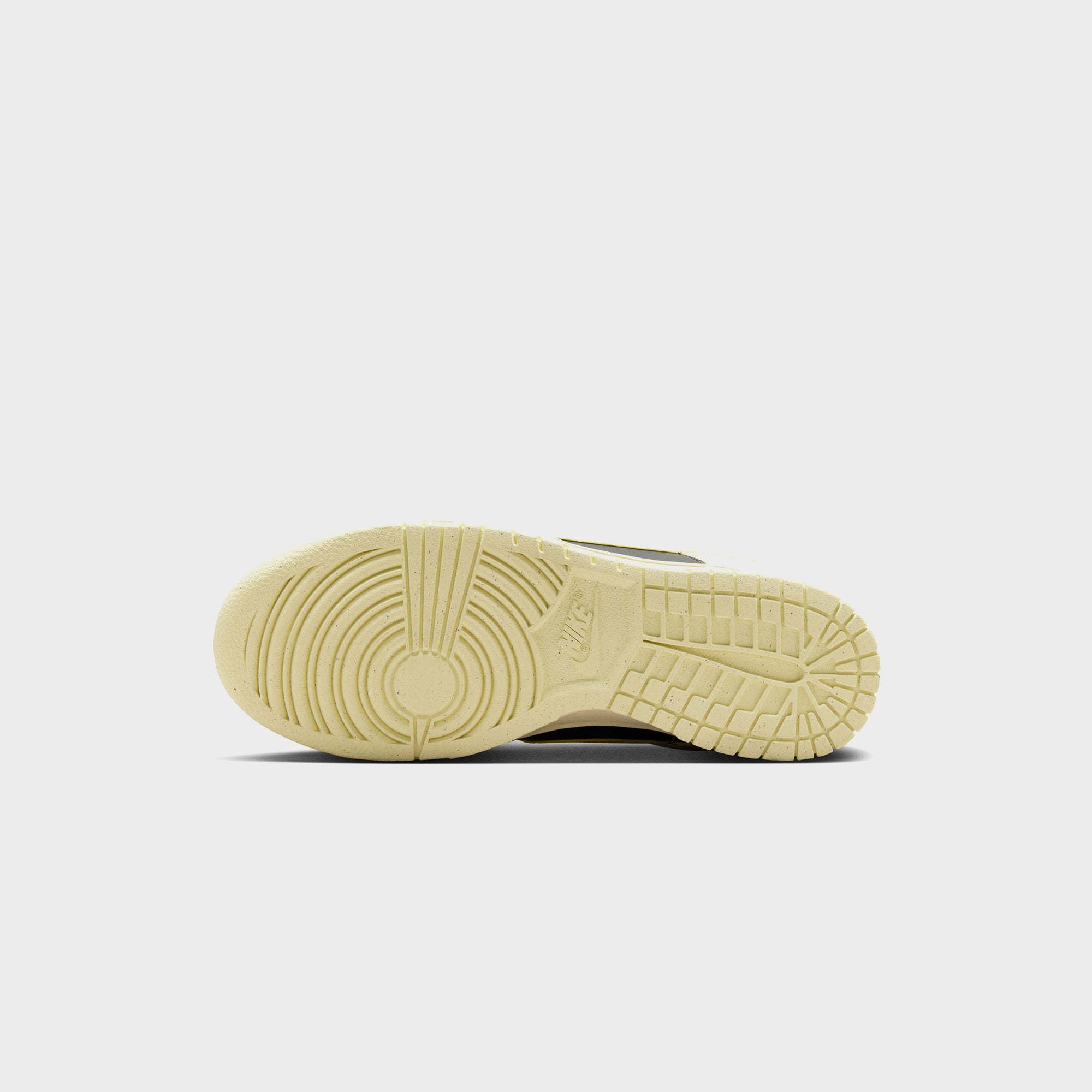 Nike WMNS Dunk Low  - Off-Noir / Light Khaki / Alabaster