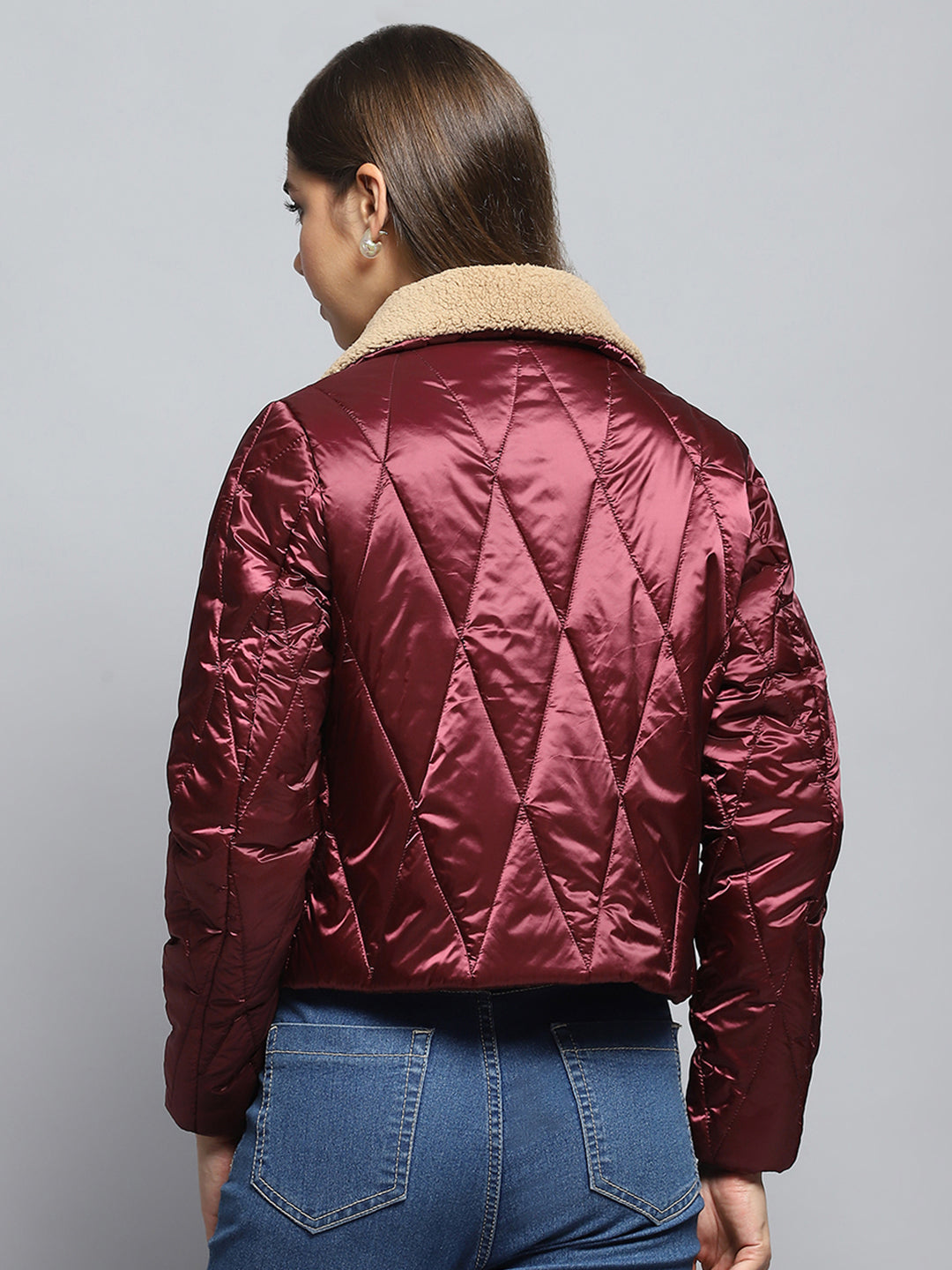 Women Maroon Solid Collar Full Sleeve Jacket