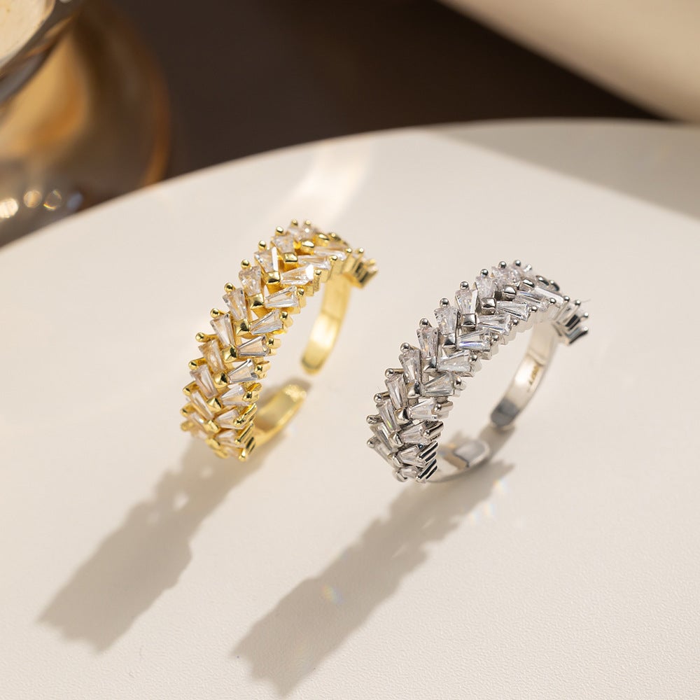 Round Geometric Titanium Steel 18K Gold Plated Rings