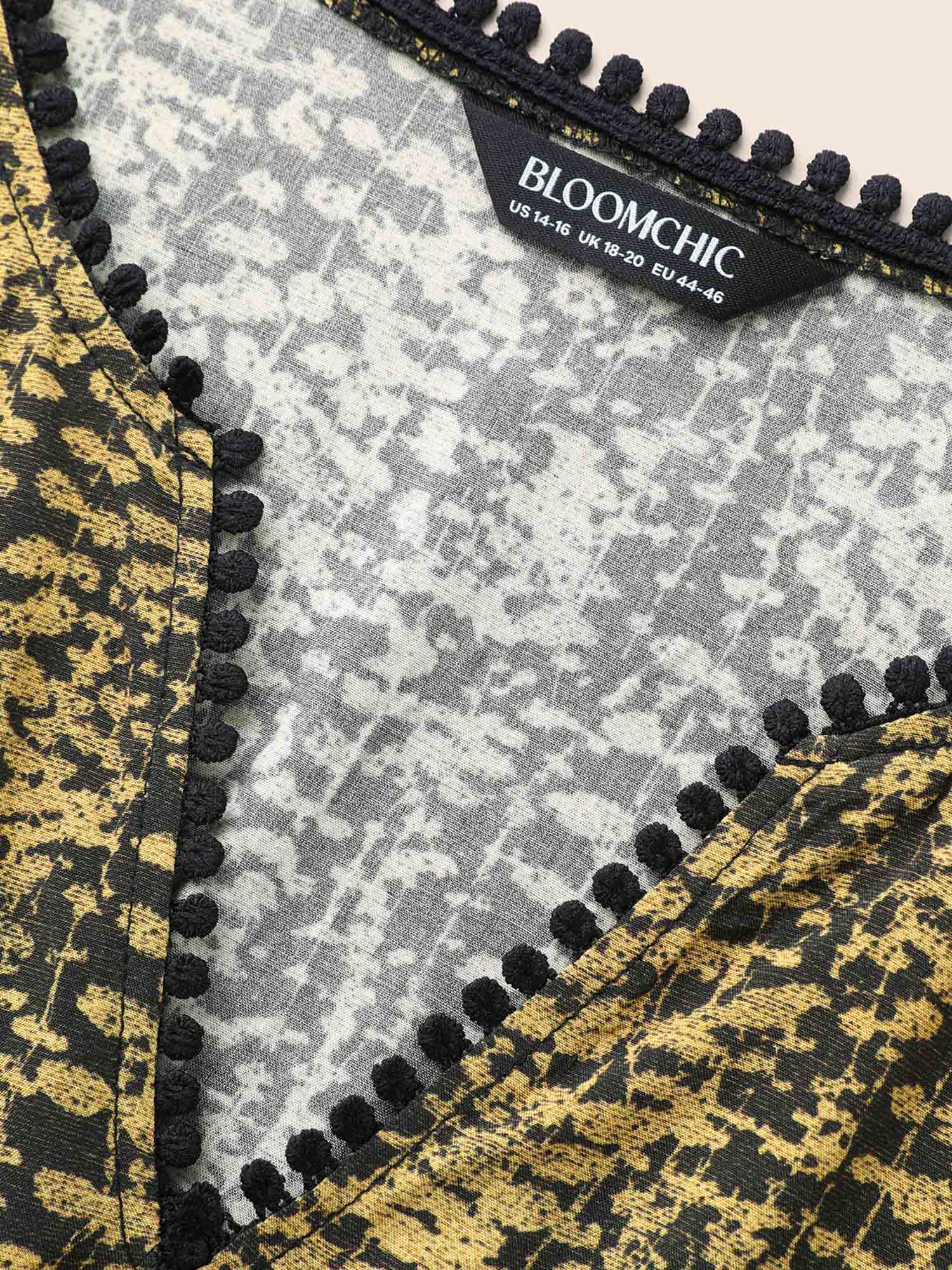 Geometric Print Pompom Trim Ruffles Dress