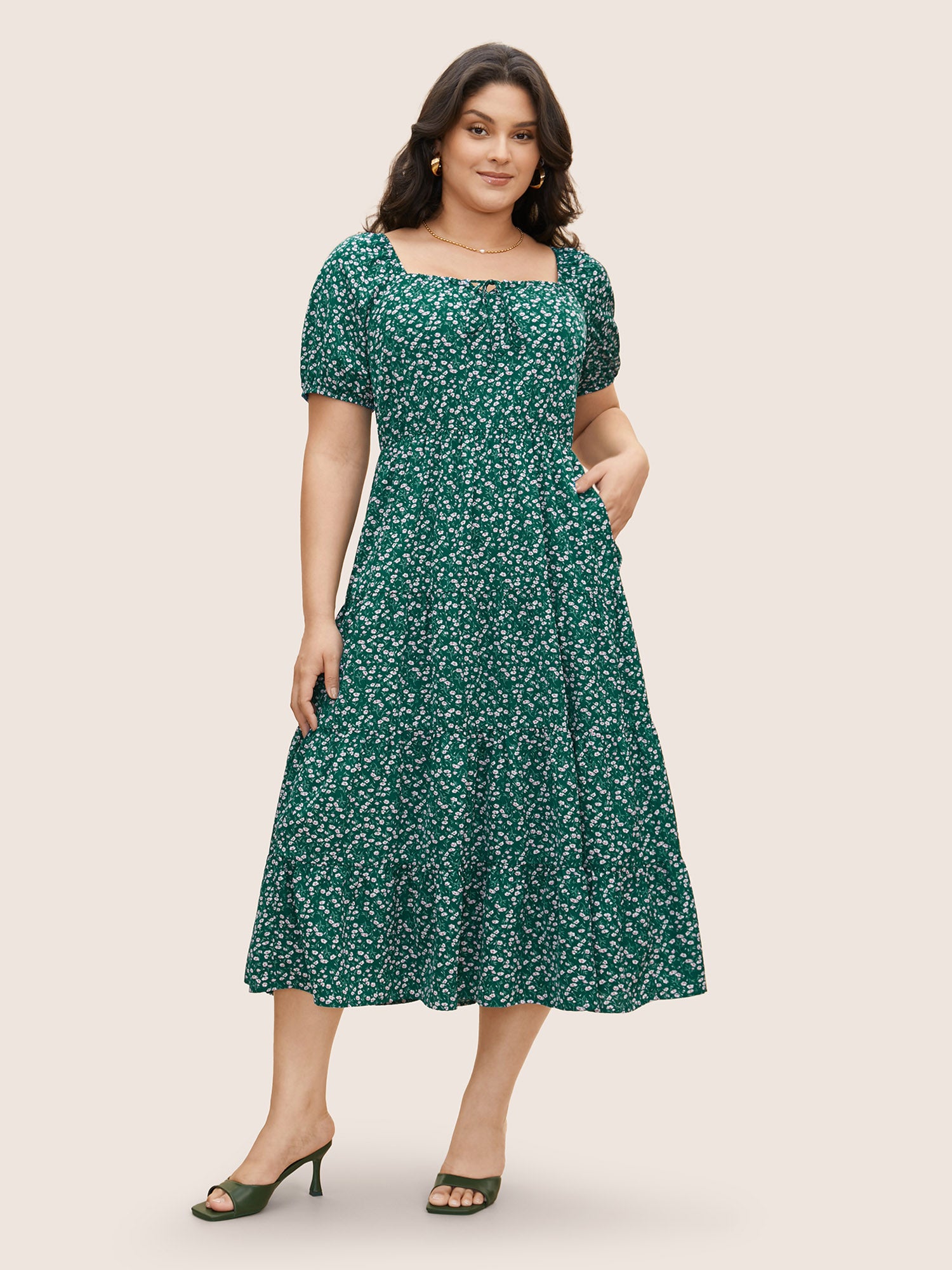 Ditsy Floral Tie Knot Gathered Dress