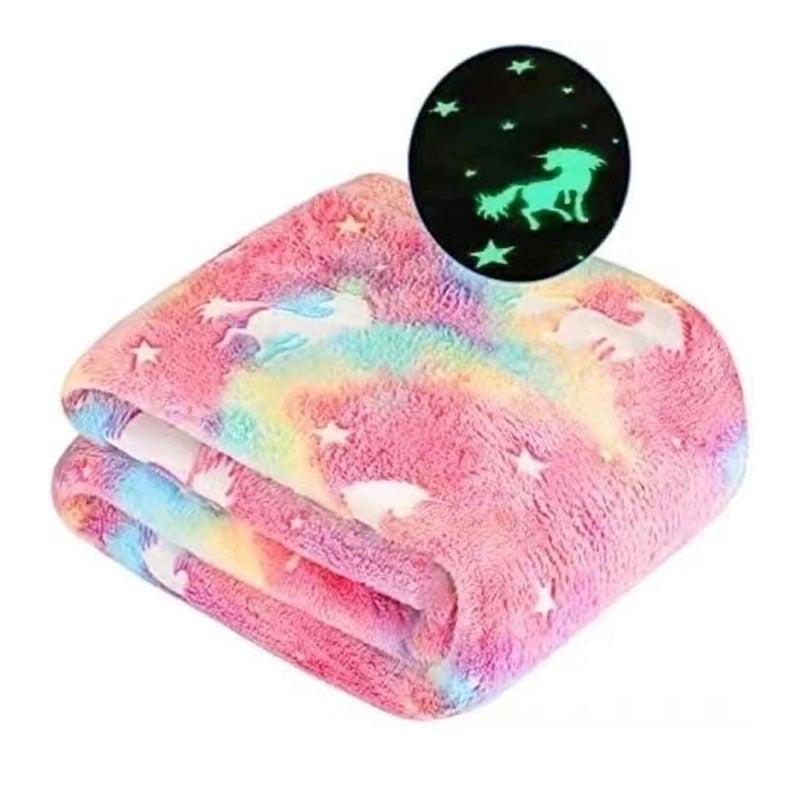 Vacation Solid Color Polyester Velvet Blanket