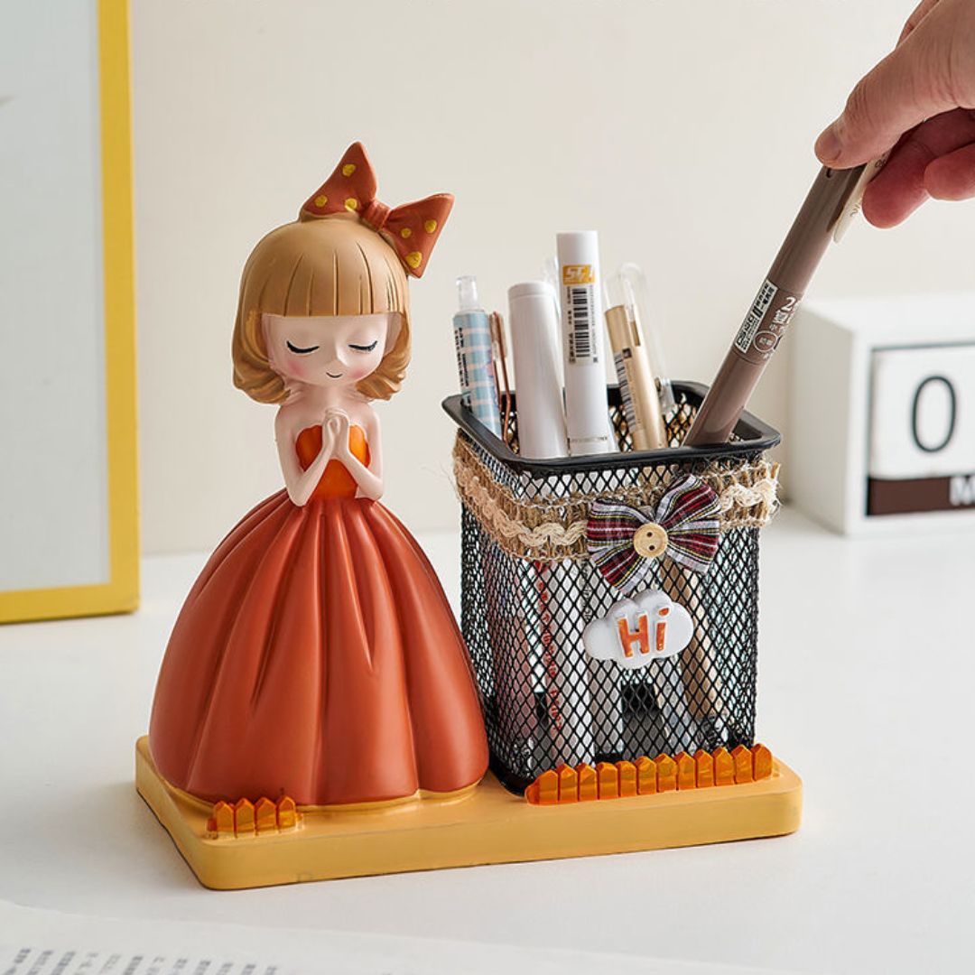 Cute Creative Office Pen Holder