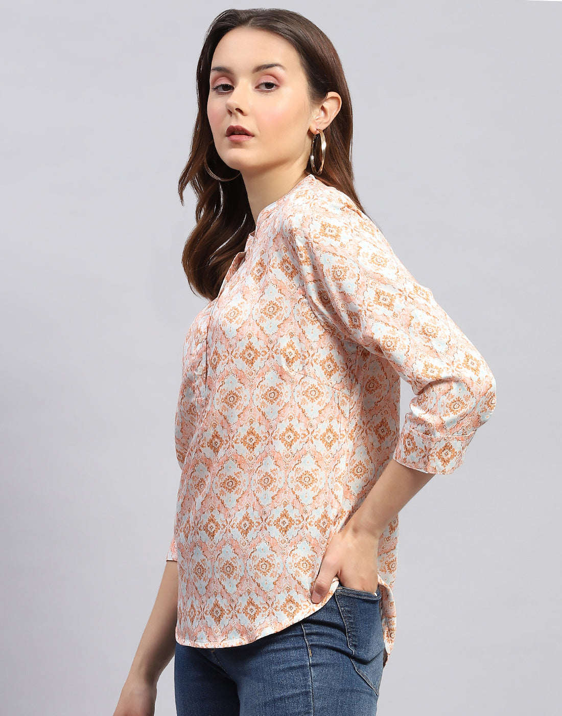 Women Peach Printed  Mandarin Neck 3/4 Sleeve Top