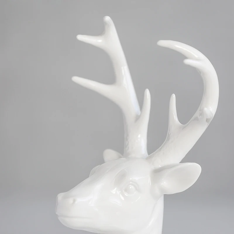 2023 Ins Hot Selling Elk Ceramic Home Furnishings and Decorative Ornaments