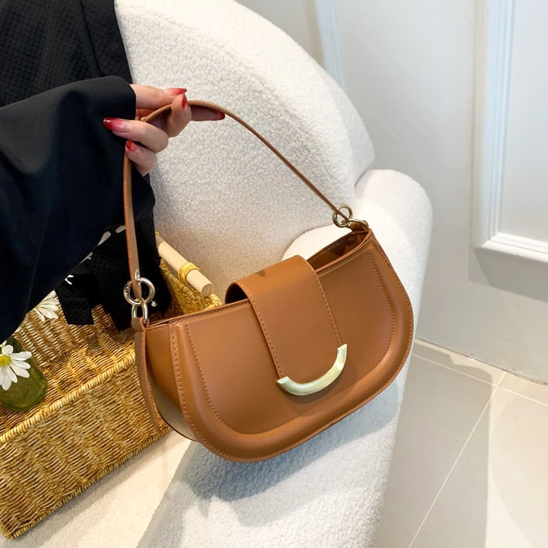 Women's All Seasons Pu Leather Solid Color Streetwear Square Zipper Handbag