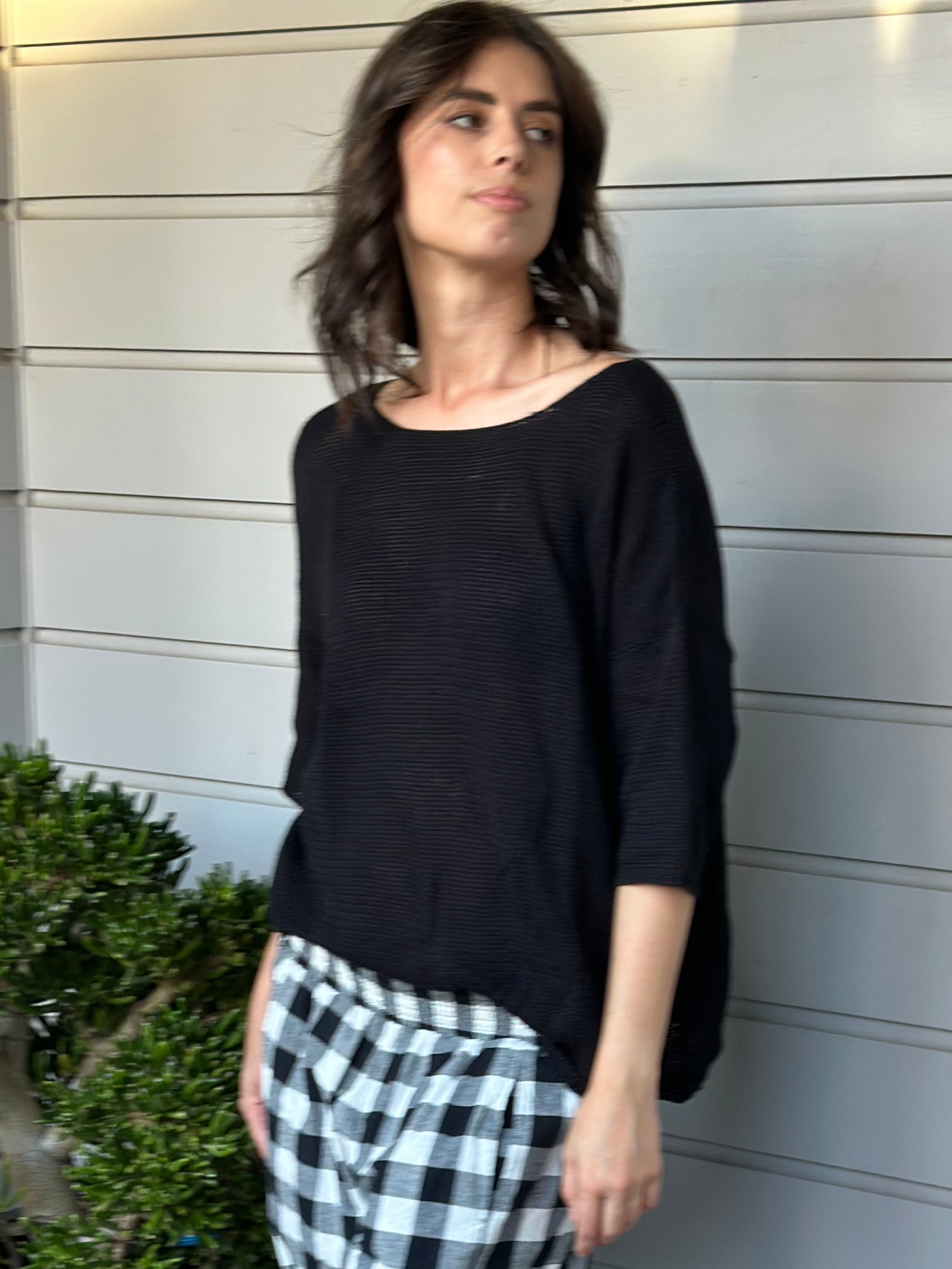 top-black cotton knit